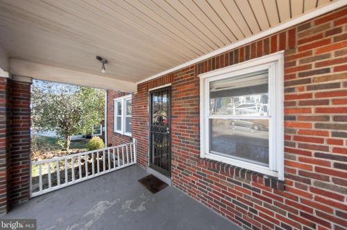 214 Whittier St, Washington, DC 20012-2163