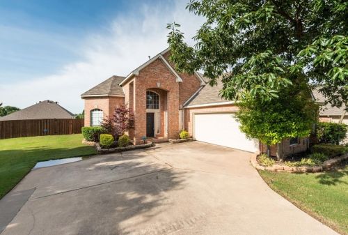 2409 Natchez Trce, Denton, TX 76210-2932