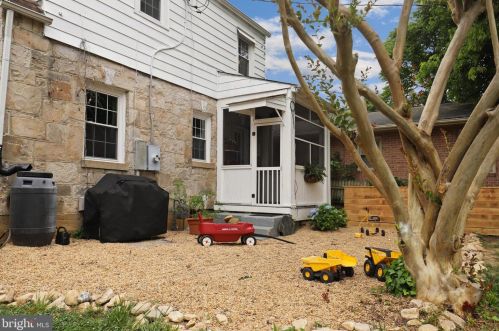 1427 Franklin St, Fredericksburg VA  22401-4503 exterior