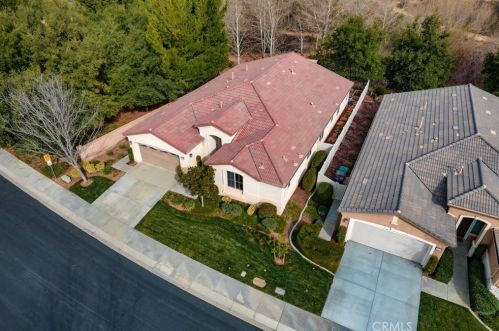 1562 Green Creek Trl, Beaumont CA  92223-7364 exterior