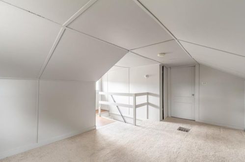 602 New Castle St, Zelienople PA  16063-1049 exterior