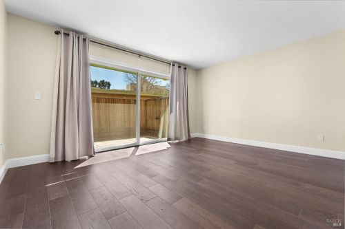 3036 Yulupa Ave, Santa Rosa CA  95405-8648 exterior