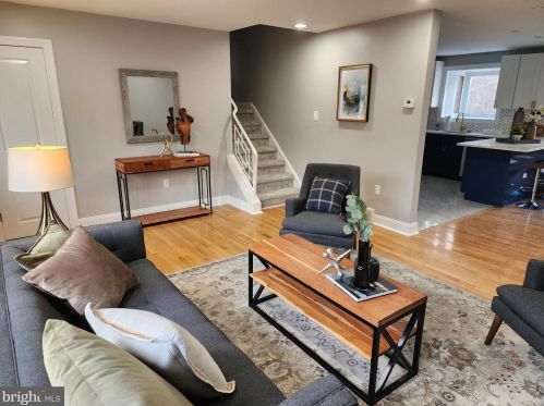 500 Grove Ln, Norristown PA  19406-3140 exterior