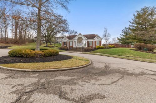 1802 Cliffview Ln, Florence KY  41042-2548 exterior