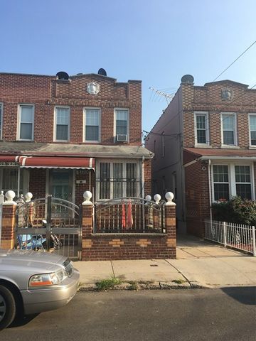 2206 Manning St, Bronx, NY 10462-5002