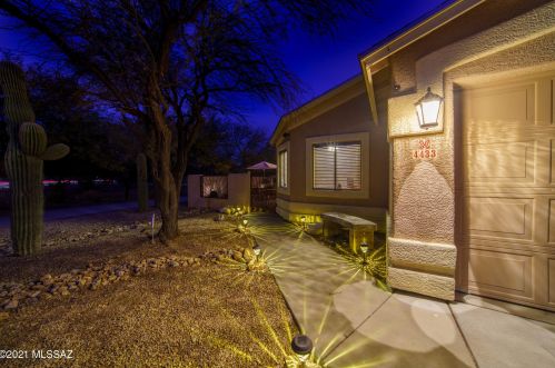 4433 Valley Rd, Tucson, AZ 85714-1146