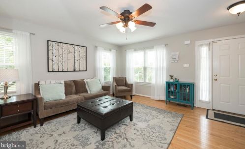 101 Providence Ct, Harleysville, PA 19438-3621