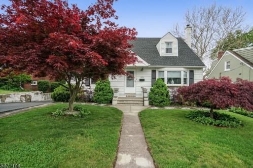 424 Hobart Ave, Paterson, NJ 07508-1355