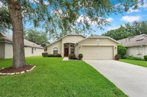 276 Kettering Rd, Deltona, FL 32725-5694