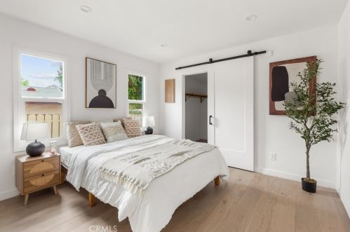 596 Mountain View St, Altadena CA  91001-4921 exterior