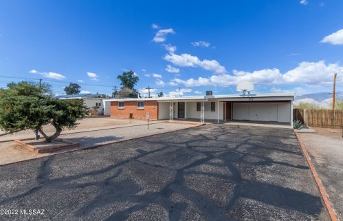 7311 Calle Managua, Tucson, AZ 85710-1412