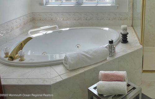 58 Ivy Hill Rd, Lakewood NJ  08701-5772 exterior