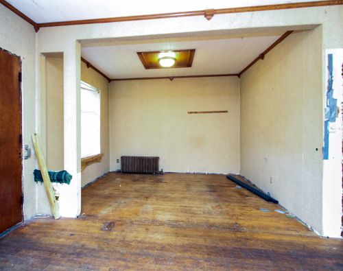 812 Burleigh St, Milwaukee WI 53222-4804 exterior