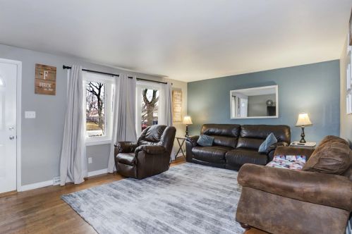 1415 Locust St, Green Bay, WI 54304-3121