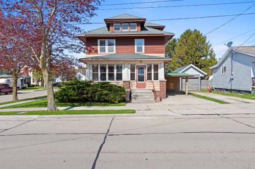 1900 Adams St, Two Rivers, WI 54241-2548