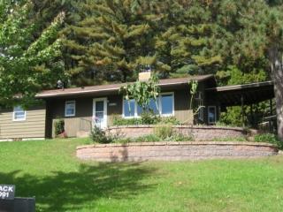3200 Polzer Dr, Wausau, WI 54401-4041