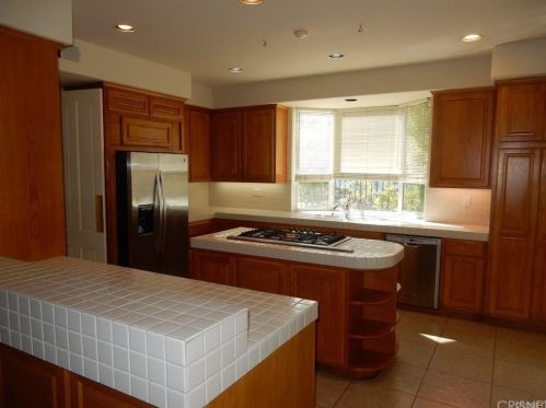 3788 Camino Codorniz, Calabasas CA  91302-3043 exterior