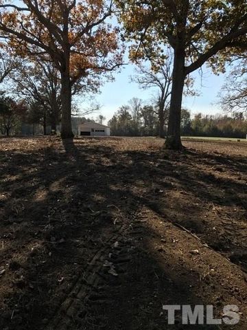 94 Foster Way, Louisburg, NC 27549-8820