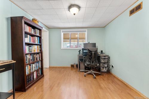 651 Holly St, Denver CO  80246-1424 exterior