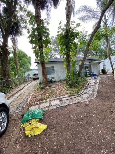 2414 Oak Ave, Sanford, FL 32771-4418