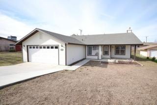 19925 Luana Dr, Tehachapi, CA 93561-9449