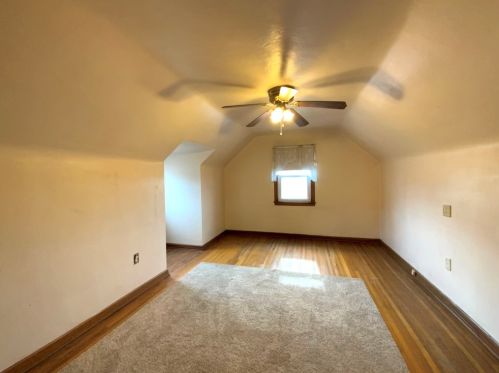 2699 Lenz Ave, Ambridge PA  15003-1447 exterior