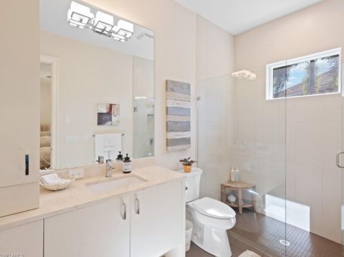 4252 Deephaven Ln, Naples FL  34119-8616 exterior