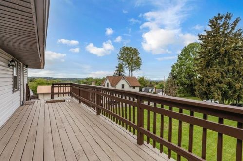 1612 8th St, Beaver Falls PA  15010-4312 exterior