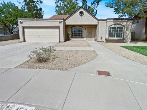 4546 Renee Dr, Glendale, AZ 85308-5401