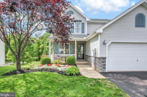 126 Lakeside Dr, Alpine, PA 17339-9234