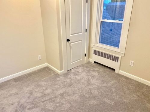 182 Summer St, Walpole MA  02071-1014 exterior