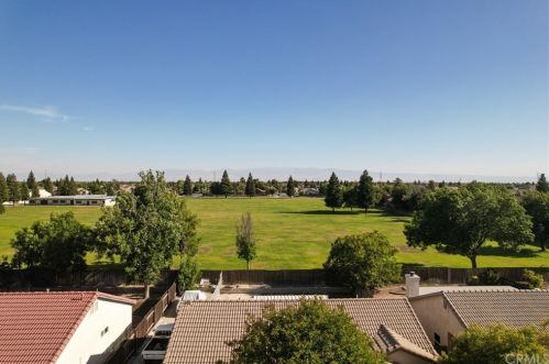 10717 Anacostia Way, Bakersfield CA 93311-3203 exterior