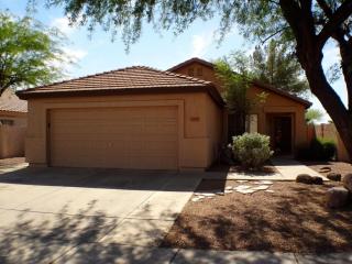 21520 74th Ln, Glendale, AZ 85308-9528