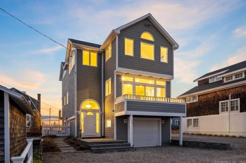 319 Shore Ave, Groton CT  06340-8844 exterior