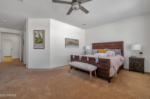 4322 Aracely Dr, Phoenix AZ  85087-5998 exterior
