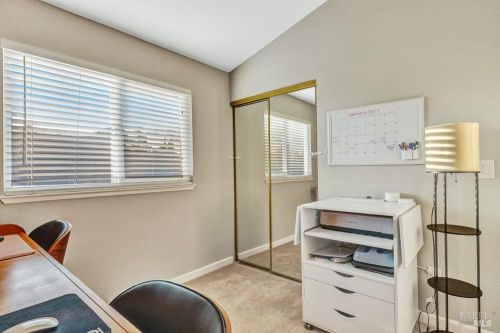 667 Poppy Cir, Vacaville CA  95687-7252 exterior