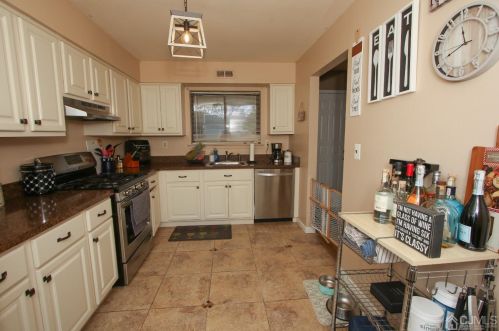 42 Front Ct, Old Bridge NJ  08857-1943 exterior