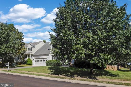 25 Cedarview Ct, Fredericksburg VA  22406-7286 exterior