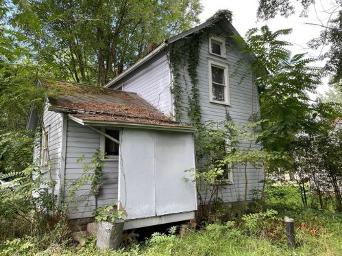 30 Saul Ave, Greenville, PA 16125-1543