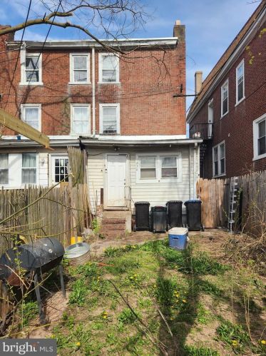 1238 Markley St, Norristown, PA 19401-3258