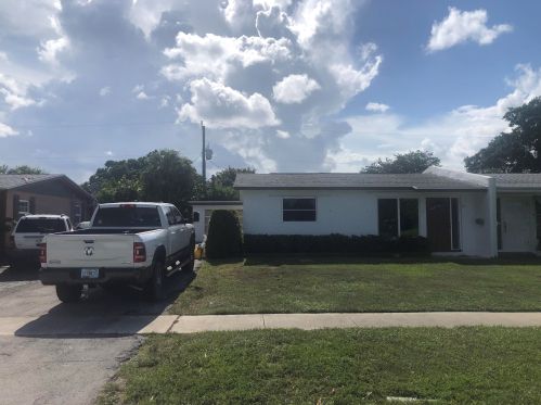 31 Robalo Ct, West Palm Beach, FL 33408-4703