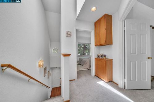 7294 Cronin Cir, Pleasanton CA  94568-2330 exterior