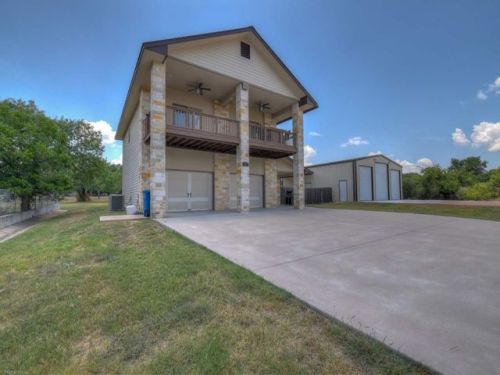 103 Sprucewood Dr, Sunrise Beach, TX 78643-9279