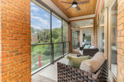 962 Riva Ridge Ct, Hamilton KY  41091-9601 exterior