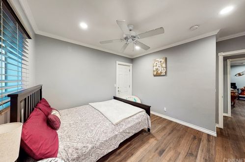 16931 Hart St, Van Nuys CA 91406-4507 exterior