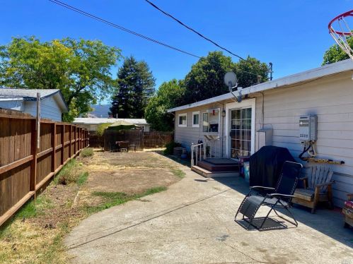 112 Thompson Ave, Ukiah CA  95482-6544 exterior