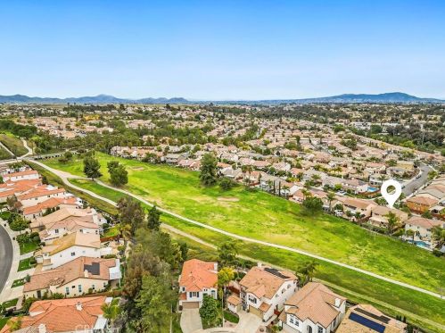 42089 Delmonte St, Temecula CA  92591-7921 exterior