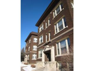 2547 Blaisdell Ave, Minneapolis MN  55404-4229 exterior