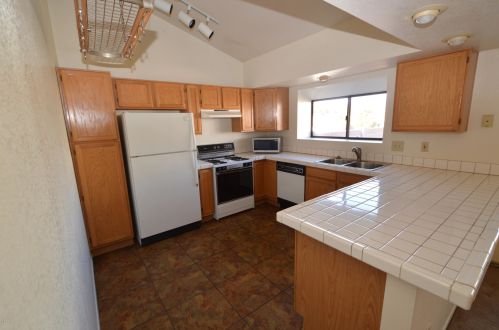 10133 Essex Village Dr, Tucson AZ  85748-2100 exterior