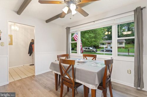 8813 Sylvania St, Lorton VA  22079-1612 exterior